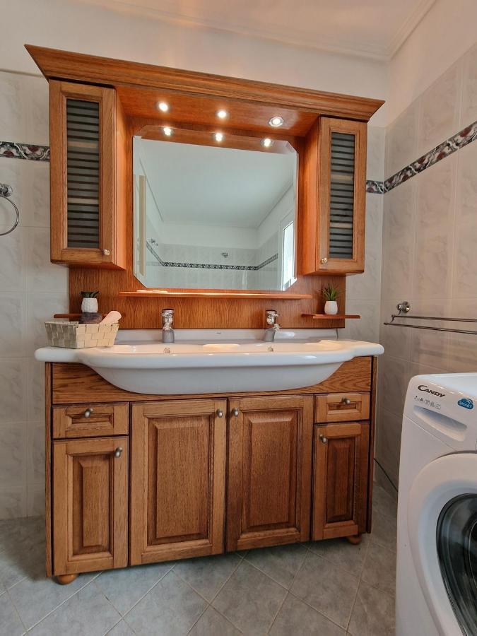 Villa Liana : Luxury Villa With Fantastic Sea View, Near Airport Pórto Ráfti Extérieur photo